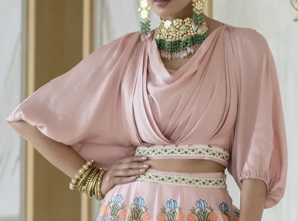 Mix and Match: How to Style Your Lehenga Choli With Contemporary Jewelry? 